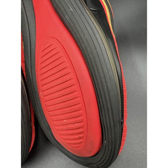 Nike Air Max 720 Red Gold Black Athletic Shoes CU4871-600 Women’s Size 8 - Picture 15 of 15